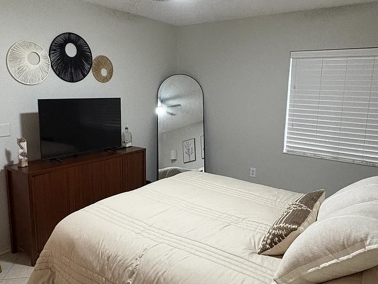 600 Carriage House Ln #101 — Photo 22