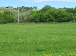 1711 Island Park Dr, Jamestown, ND 58401