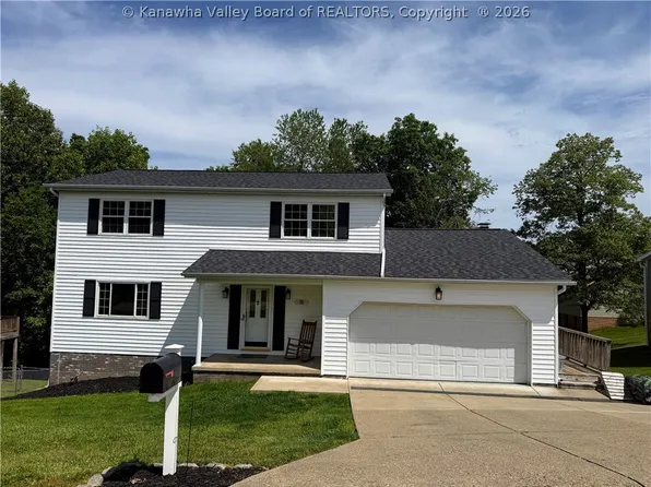 18 Monterey Ln, Charleston, WV 25313