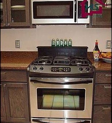 Gourmet Kitchen 2