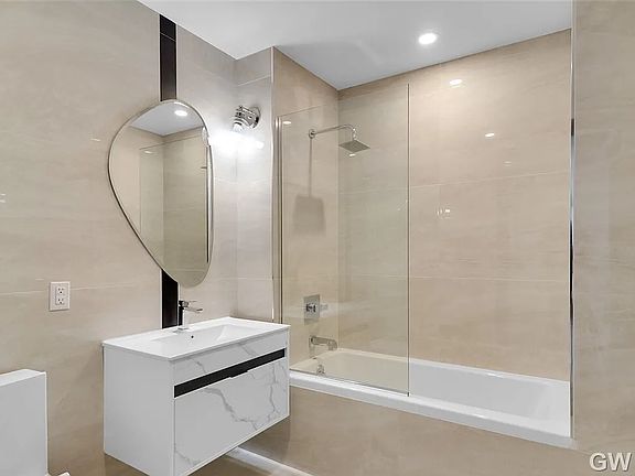 5th image of 92 Linden Blvd #3F
