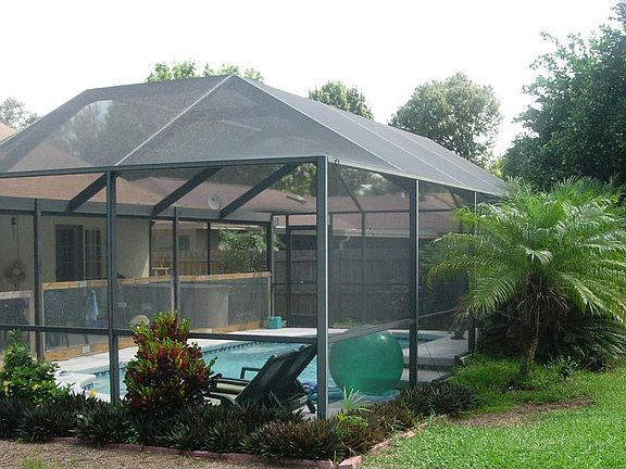 screened pool area