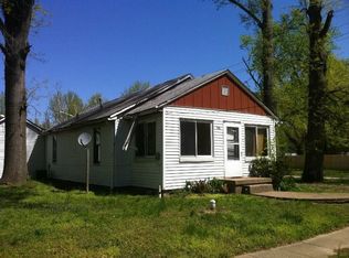 500 W Rigdon St, Carbondale, IL 62901