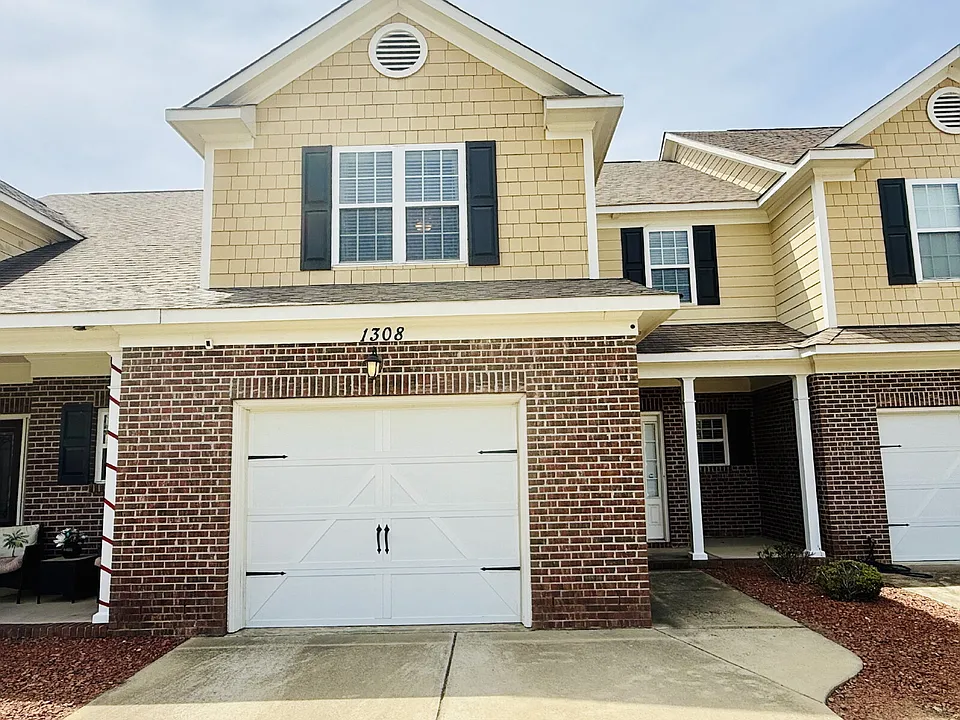 1308 Braybrooke Pl
