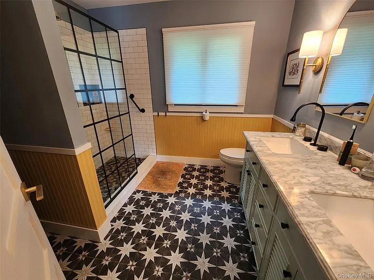 53 Lake Pleasant Dr — Photo 16