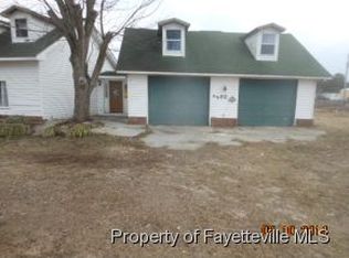 5682 Oakgrove Church Rd, Lumberton, NC 28360