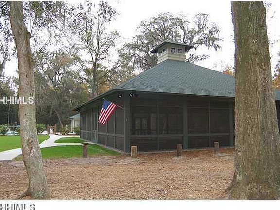 3rd image of 21 Rose Dhu Creek Plantation Dr