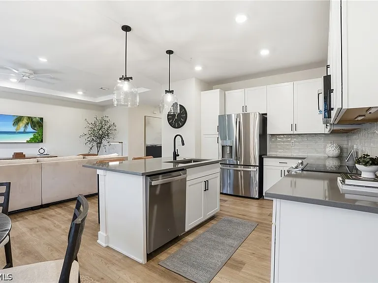26380 Coco Cay Cir — Photo 17