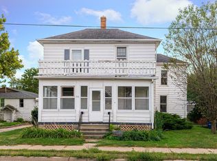 910 E Lincoln Hwy, Dekalb, IL 60115