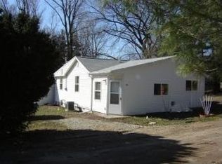 2815 Lewis Dr, Macy, IN 46951