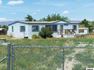 1020 Cooney Dr, Silver Springs, NV