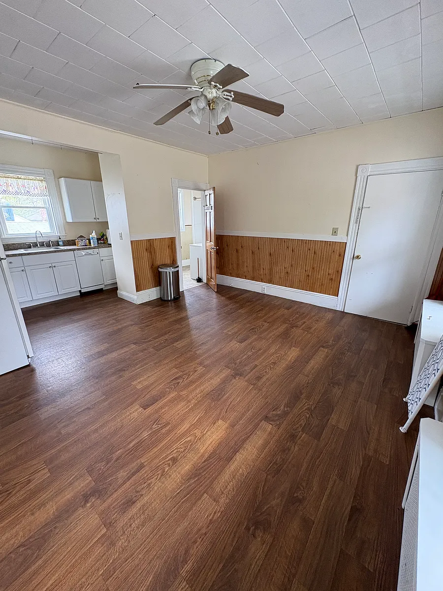 Building Photo - 1027 Hayward St #1