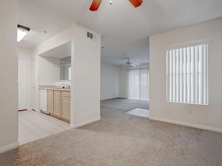6955 N Durango Dr #3032 — Photo 8