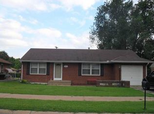 832 E Minneapolis Ave, Salina, KS 67401