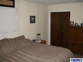 5th image of 4125 Roxton Ln