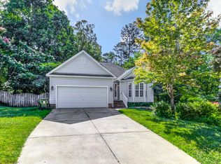 520 Hidden Cellars Dr, Holly Springs, NC 27540