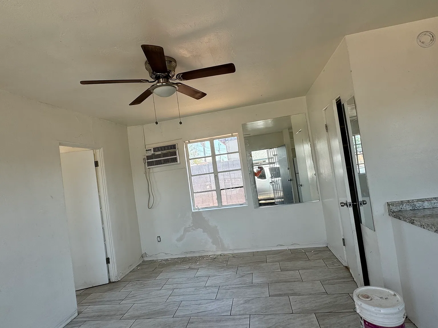 1 bed, 600 sqft, $1,195 — Photo 3