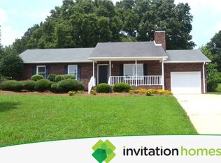 987 Farmington Ct, Concord, NC 28025