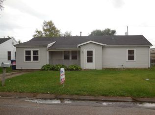 2807 W 70th St, Davenport, IA