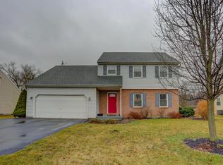 13 Justin Cir, Ephrata, PA 17522
