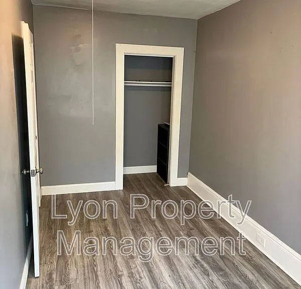 106 Winsor St #1 — Photo 9