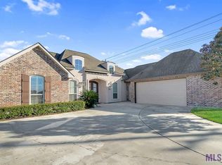 4040 Sycamore Ridge Ct, Zachary, LA 70791