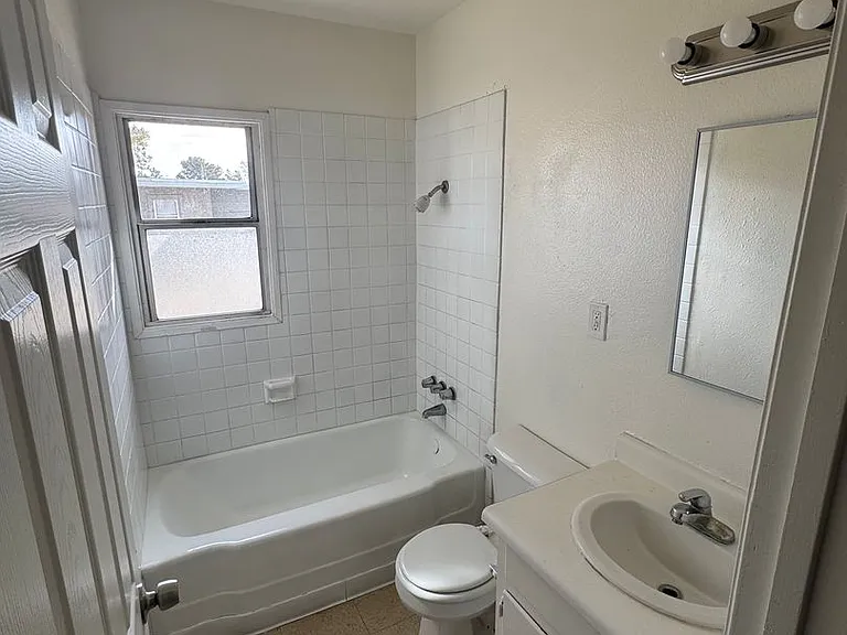 The Ridge I Apartments — Photo 5