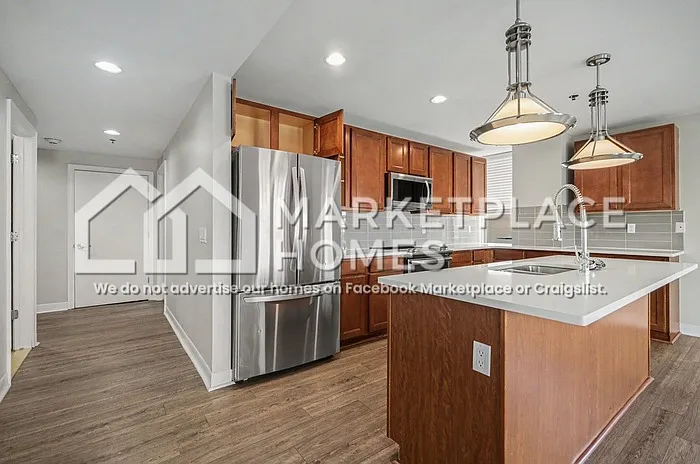 525 W Lafayette Blvd #16E — Photo 9
