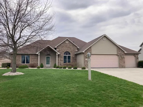 328 Ridge Ct, Ossian, IN 46777