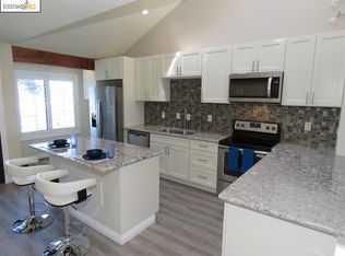 208 Water St, Richmond, CA 94801