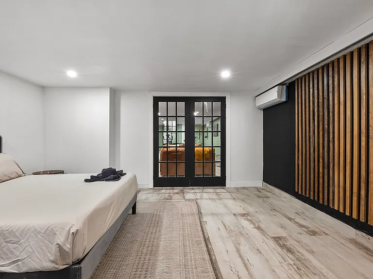 942 Pacific St #1 — Photo 24
