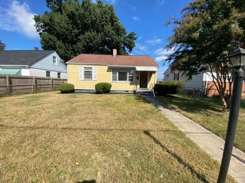 1st image of 804 Pensacola Ave