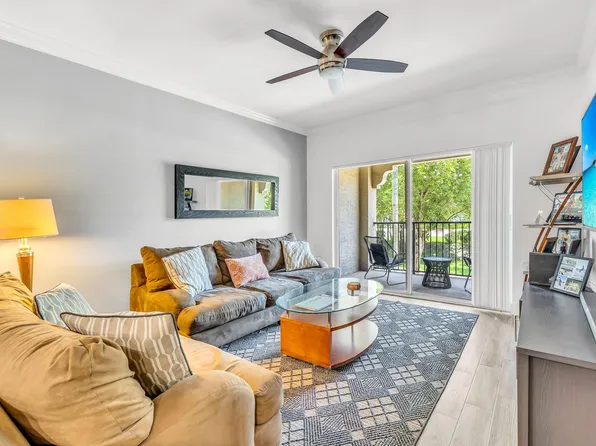 5920 W Sample Road #205, Coral Springs, FL 33067