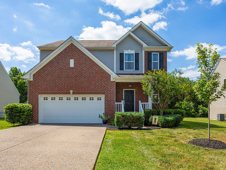 1st image of 1816 Looking Glass Ln