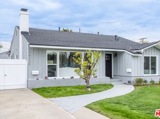 14327 Martha St, Van Nuys, CA 91401
