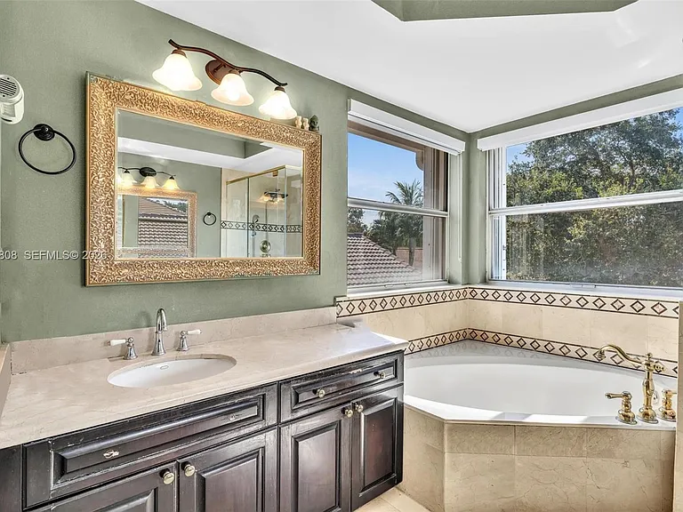 16408 Sapphire Pl — Photo 33