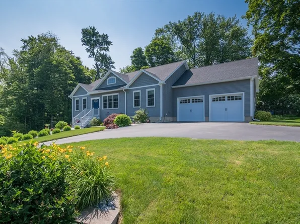 3 Ethan Cir, South Hadley, MA 01075