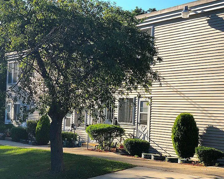 55+ Community - Springvale Apartments — Photo 8