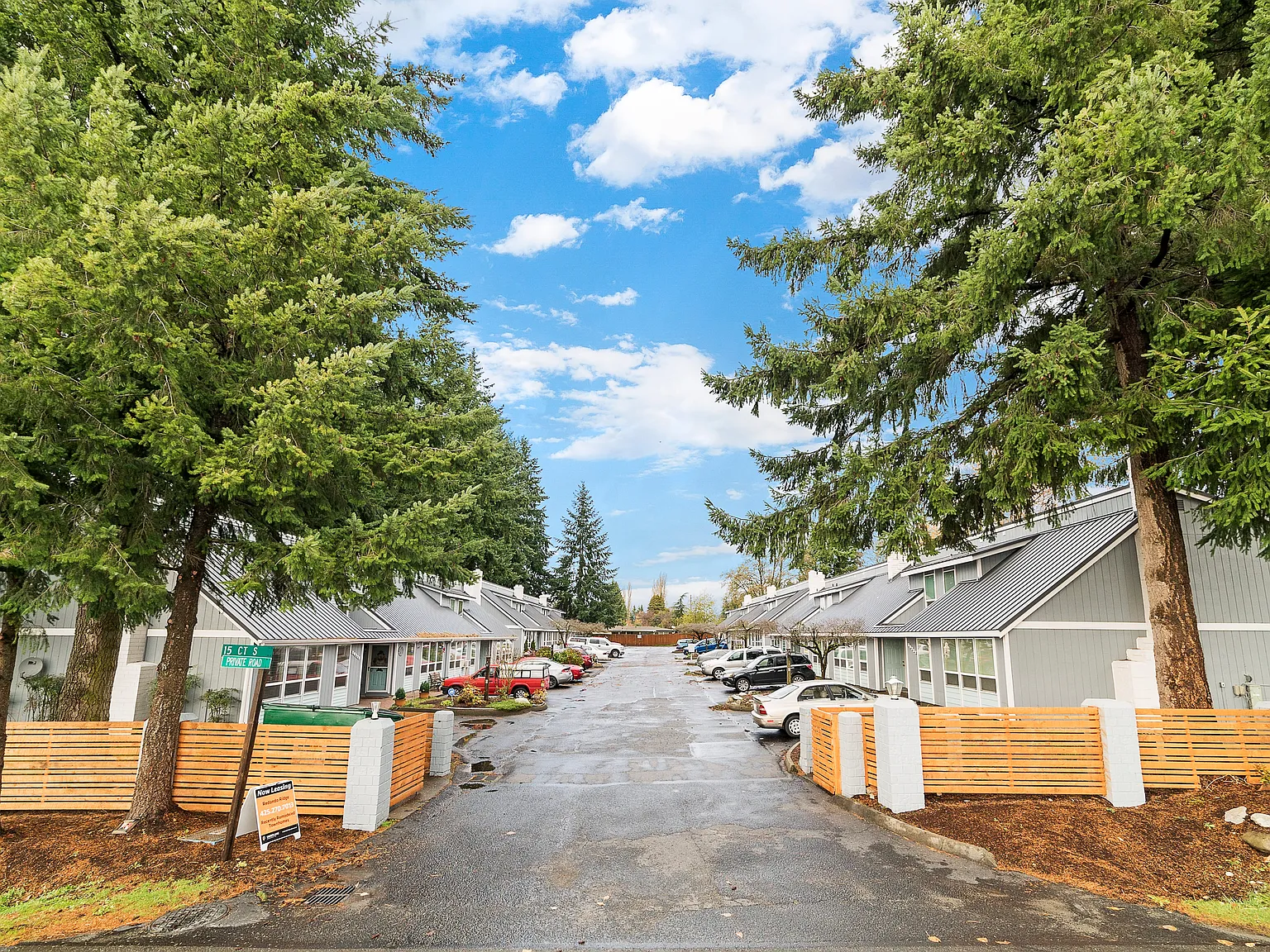 Redondo Ridge Townhomes — Photo 1