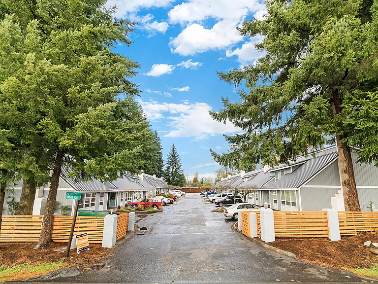 Redondo Ridge Townhomes — Photo 1
