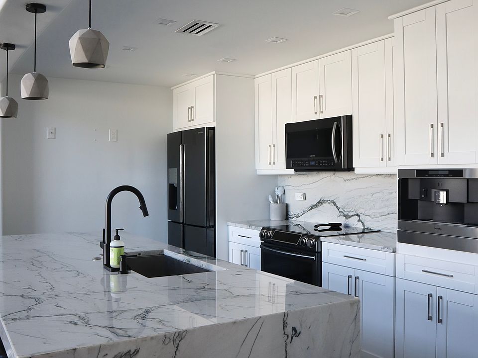 1st image of 275 Bayshore Blvd Unit 501