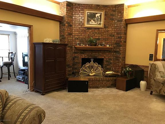 4th image of 7005 Bradford Dr