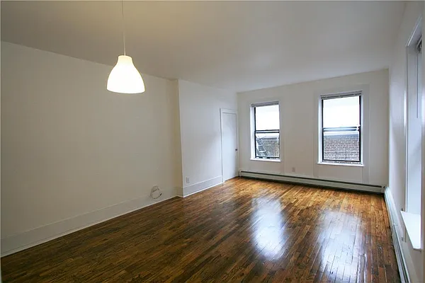 Rented by R New York | media 15