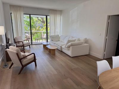 3731 N Country Club Dr APT 126, Aventura, FL, 33180