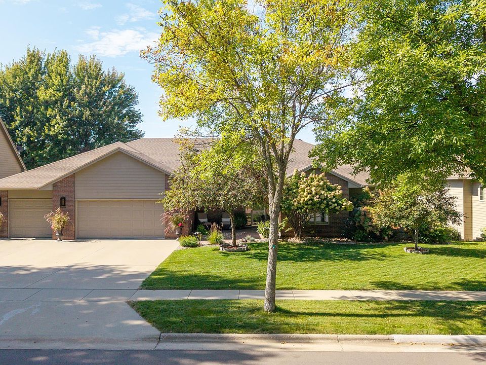 1st image of 3056 S Coral Ct