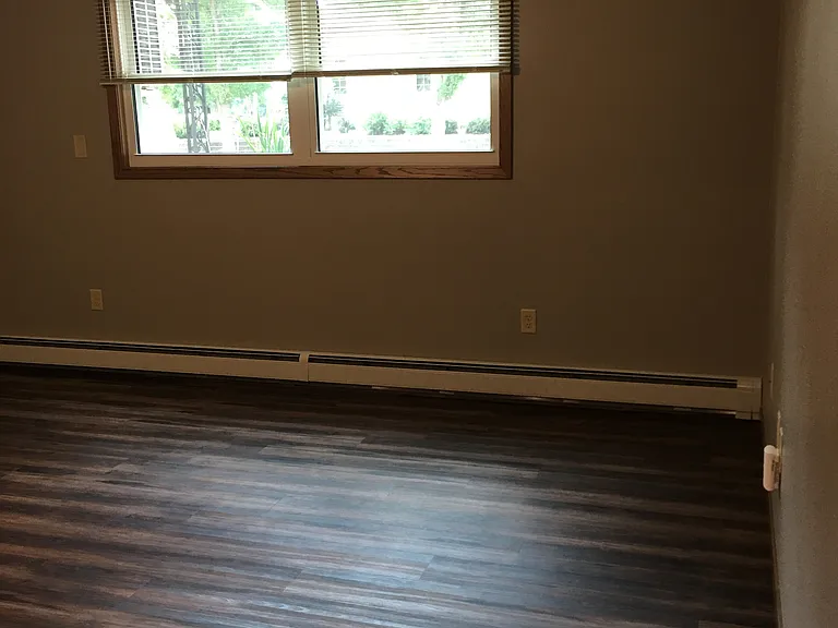 114 S Sheakley Ave #1 — Photo 7