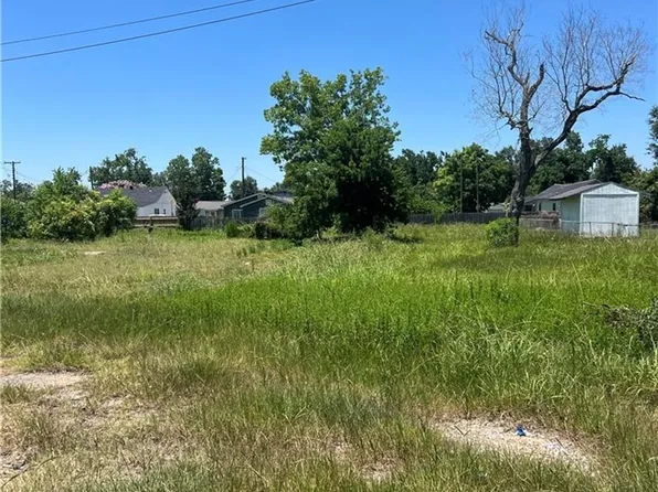 2236 Fruge St, Lake Charles, LA 70601