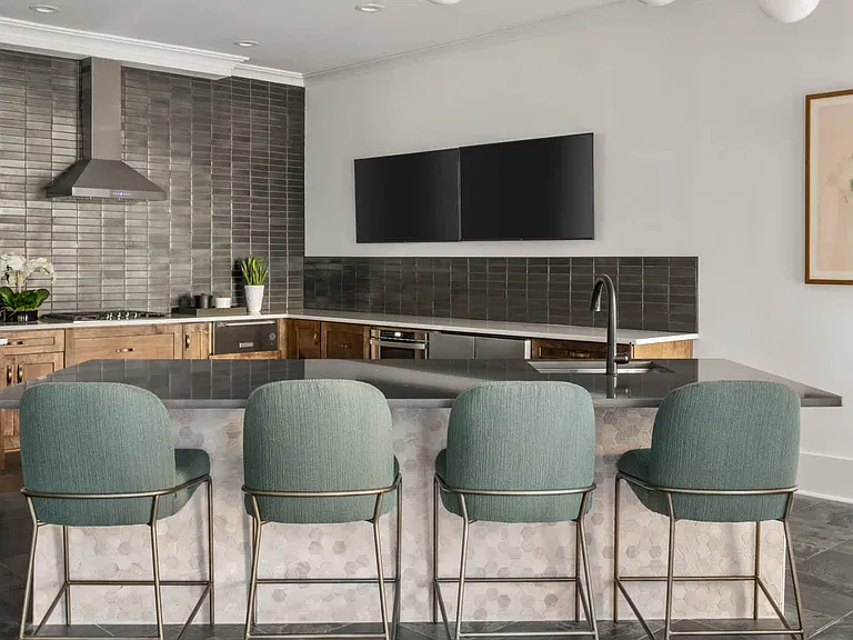 Resident Lounge
