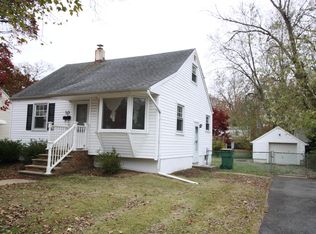 10 Schuber Pl, Eatontown, NJ 07724