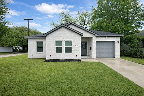 2646 Tanner St Photo 1